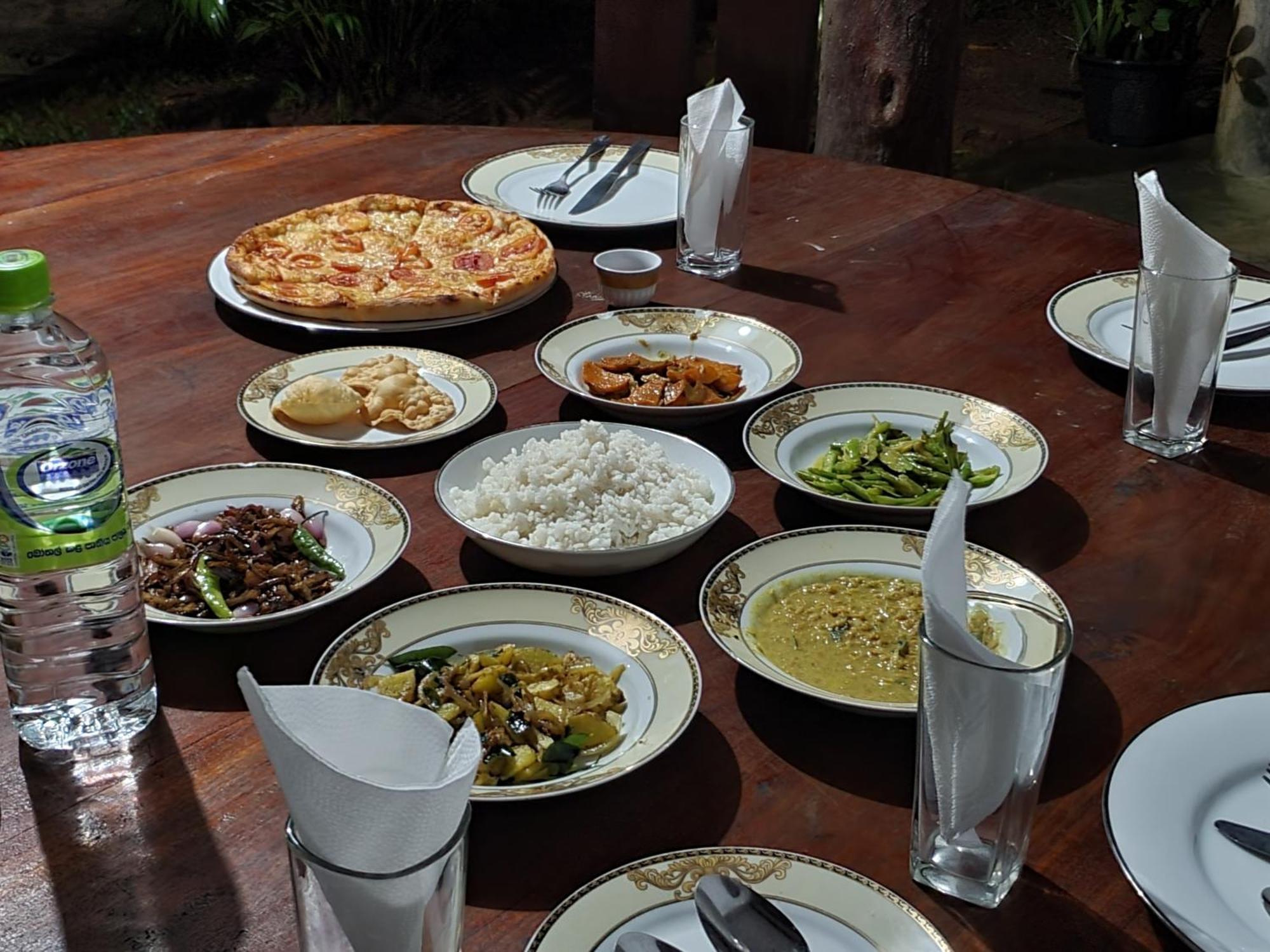 Village Mango Resort Yala Tissamaharama Exteriör bild